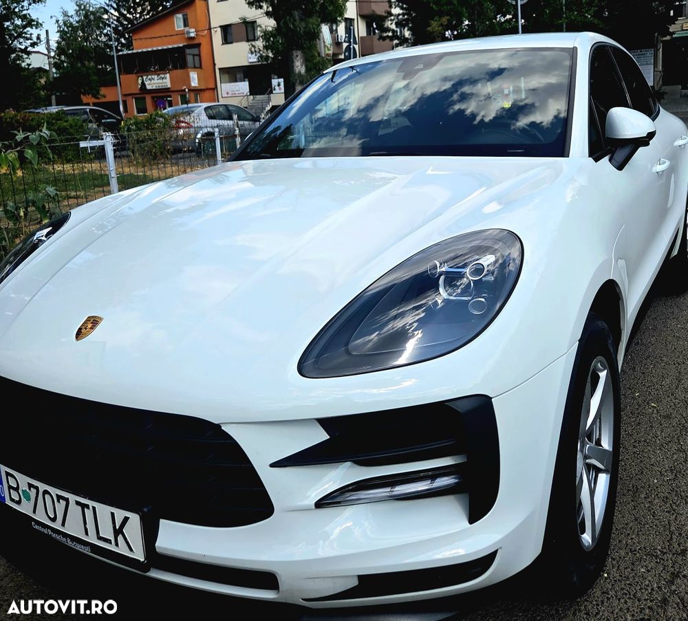 Porsche Macan Standard - 2