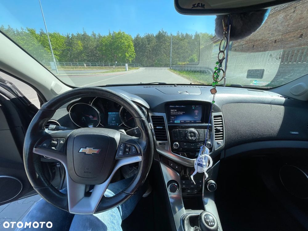 Chevrolet Cruze 1.7 D LT+ Premium - 16