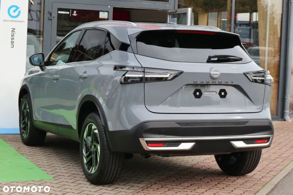 Nissan Qashqai 1.3 DIG-T MHEV N-Connecta Xtronic - 3