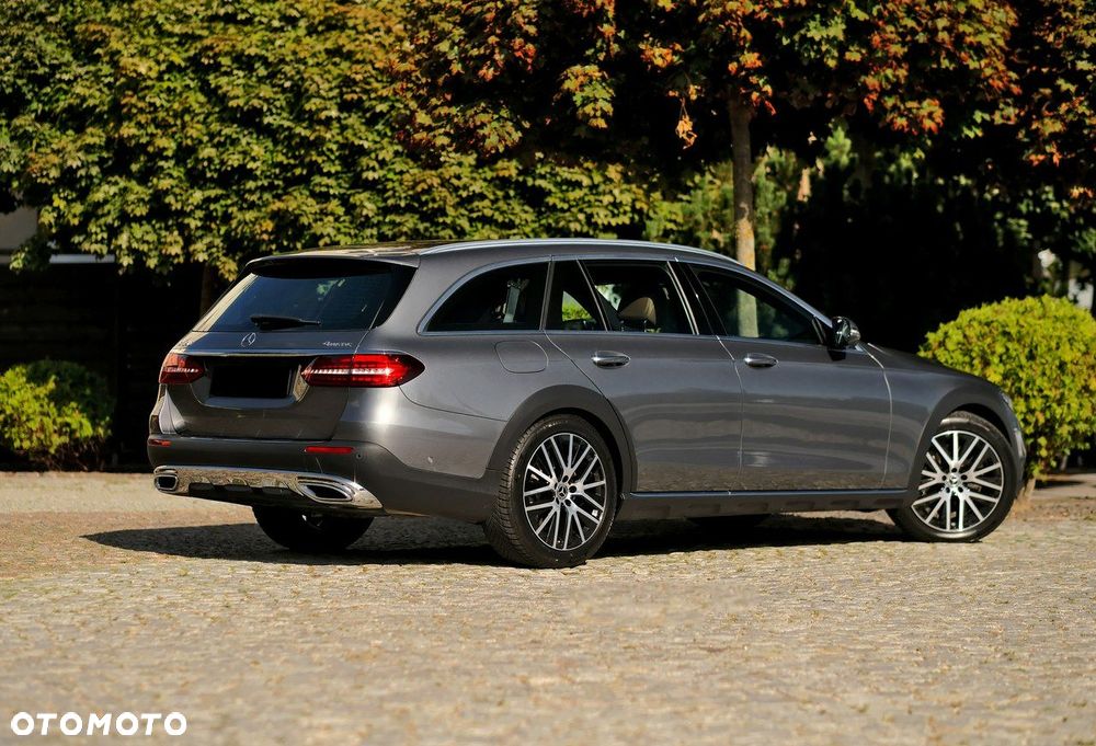 Mercedes-Benz Klasa E 450 4-Matic All-Terrain Exclusive - 10