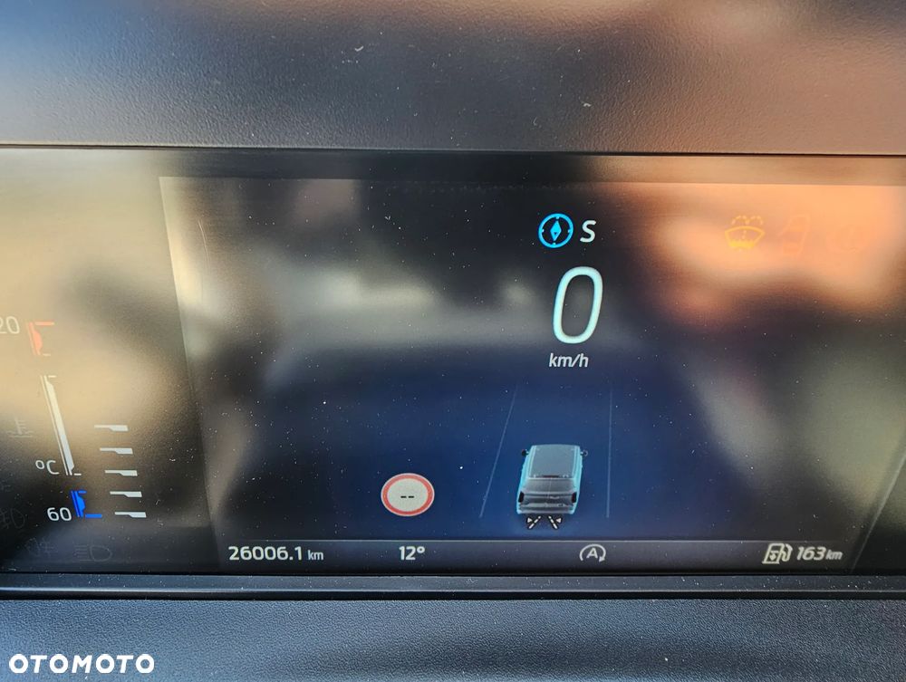 Ford TRANSIT CUSTOM - 10