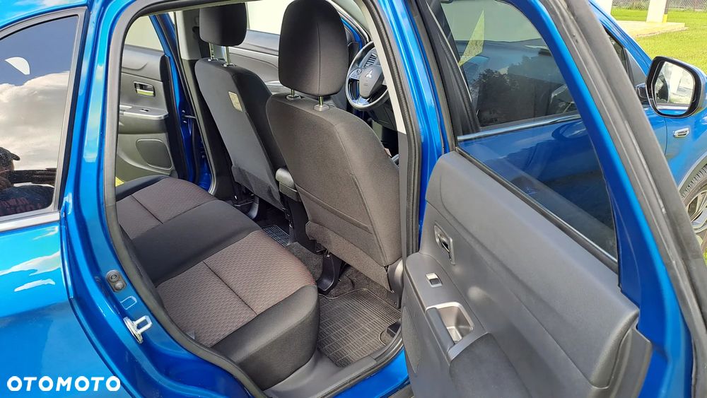 Mitsubishi ASX 1.6 Intense Plus Navi Blue Edition - 14