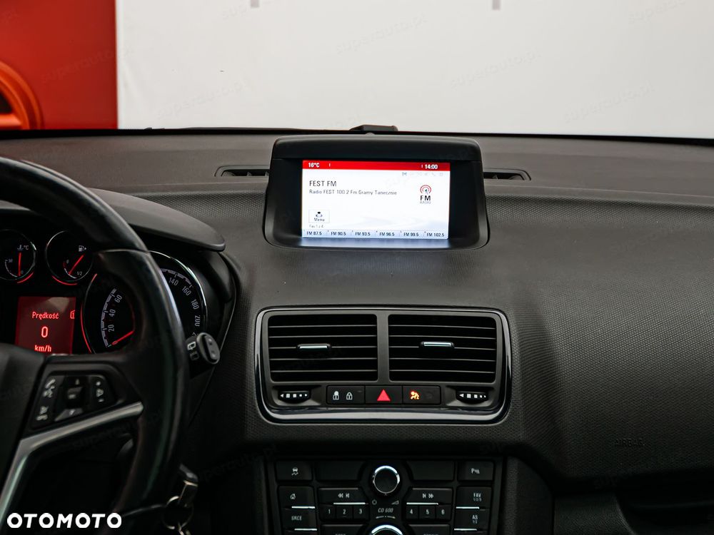 Opel Meriva 1.4 T Essentia - 19