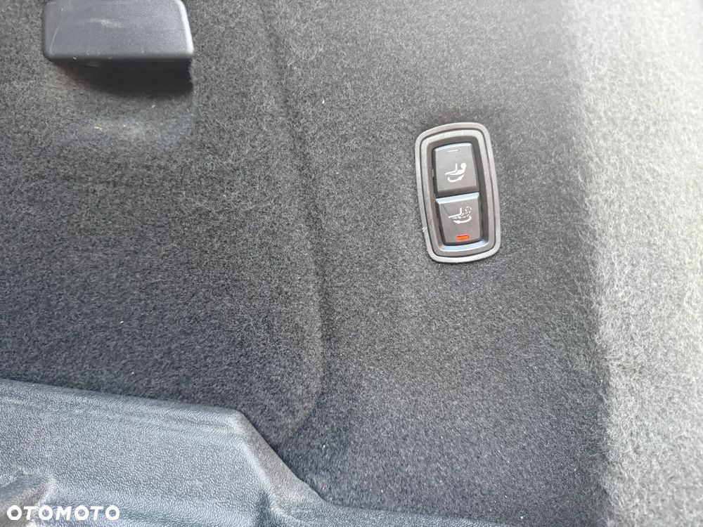 Porsche Cayenne - 13