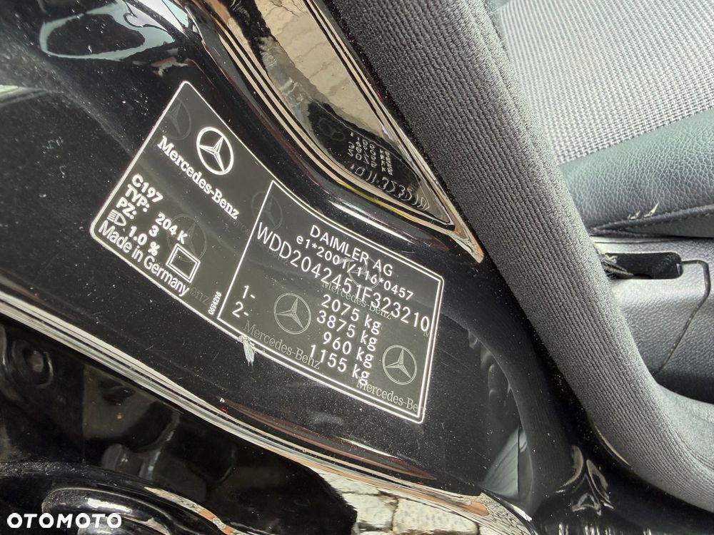 Mercedes-Benz Klasa C 180 Kompressor Automatik BlueEFFICIENCY Avantgarde - 27