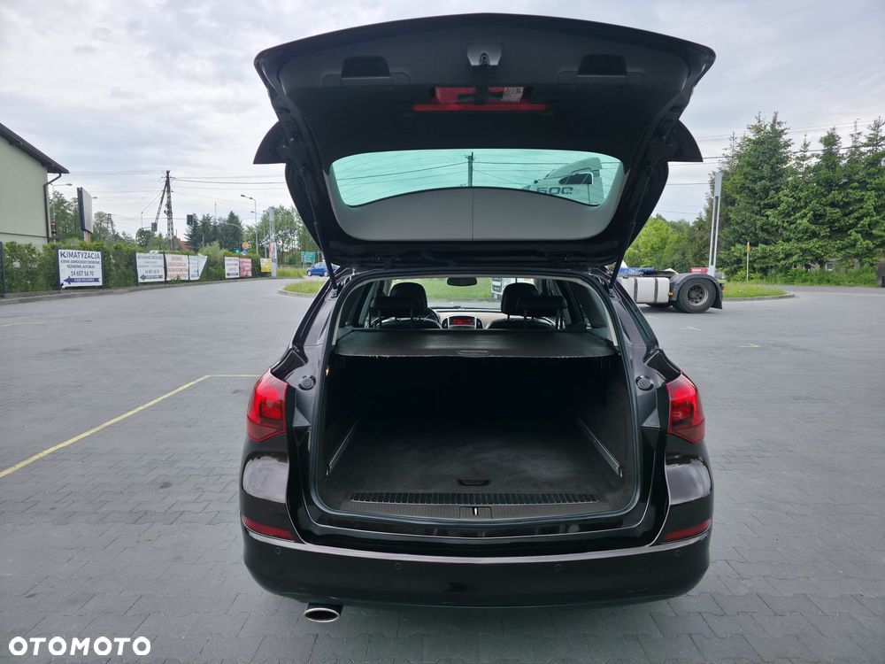 Opel Astra 1.4 Turbo Sport - 10