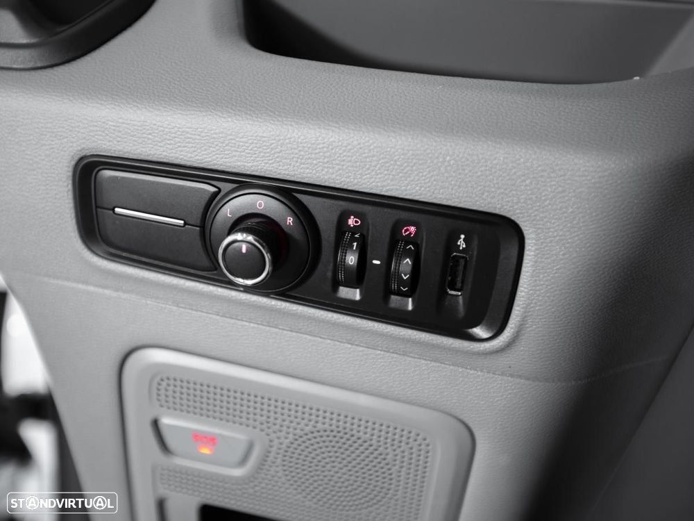 Maxus Deliver 9 2.0 transporter c/iva - 12