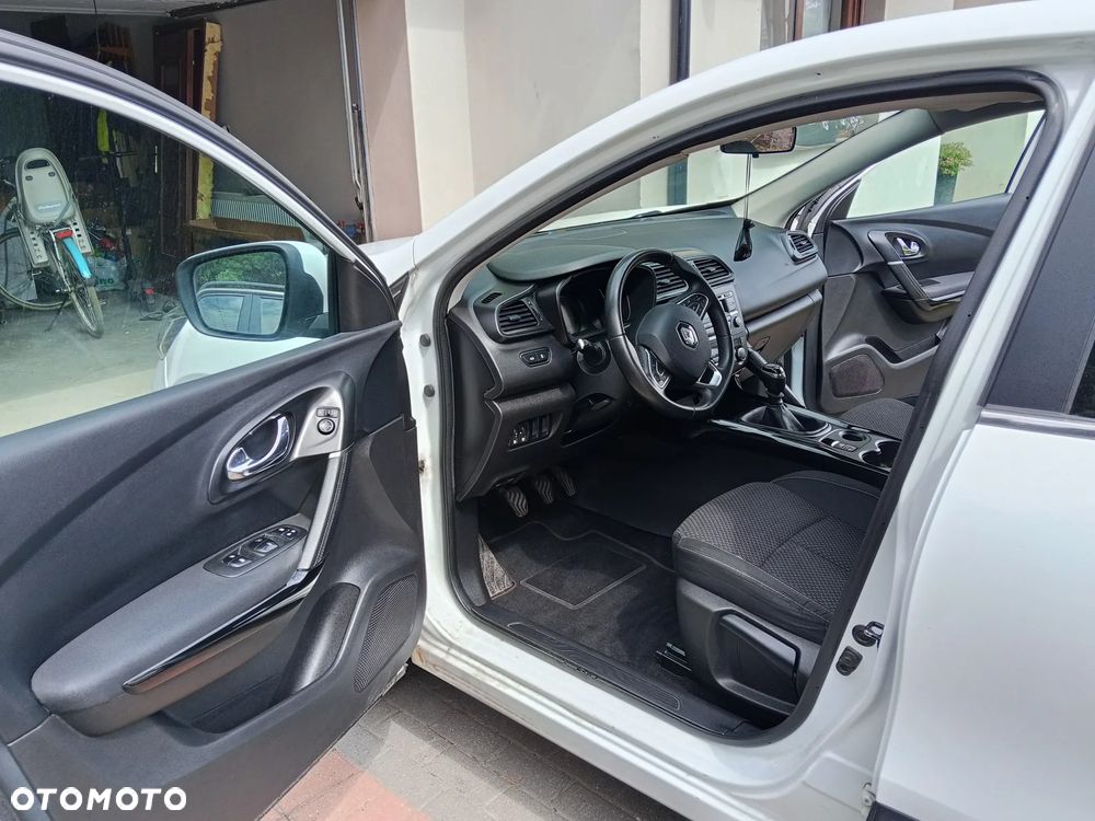 Renault Kadjar 1.2 Energy TCe Adventure - 11