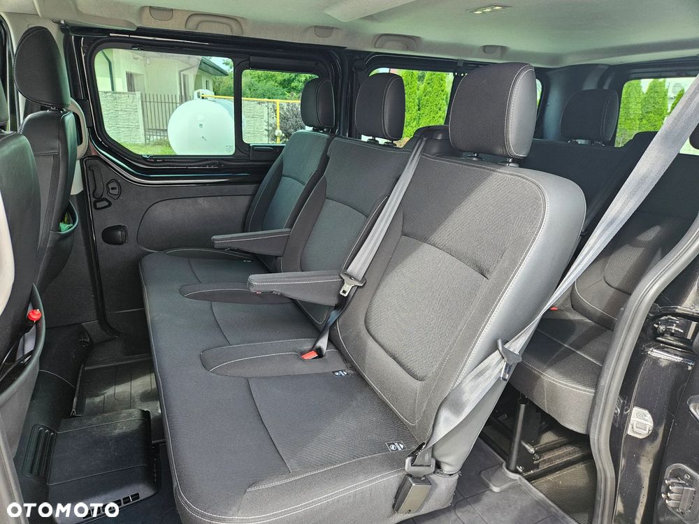 Renault Trafic - 16
