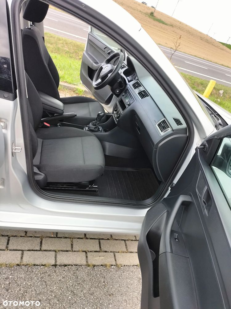Skoda RAPID 1.6 TDI DPF Active - 25