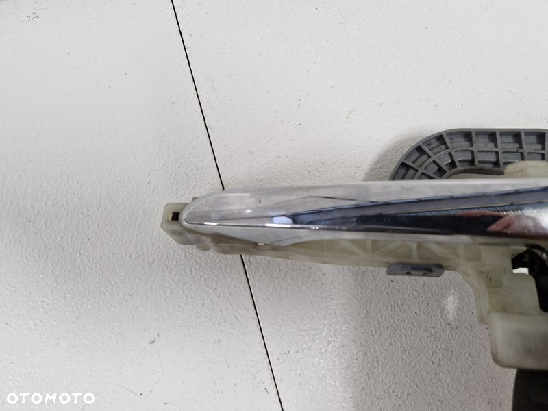 HYUNDAI TUCSON III 3 KLAMKA DRZWI LEWY TYŁ TYLNA CHROM - 4