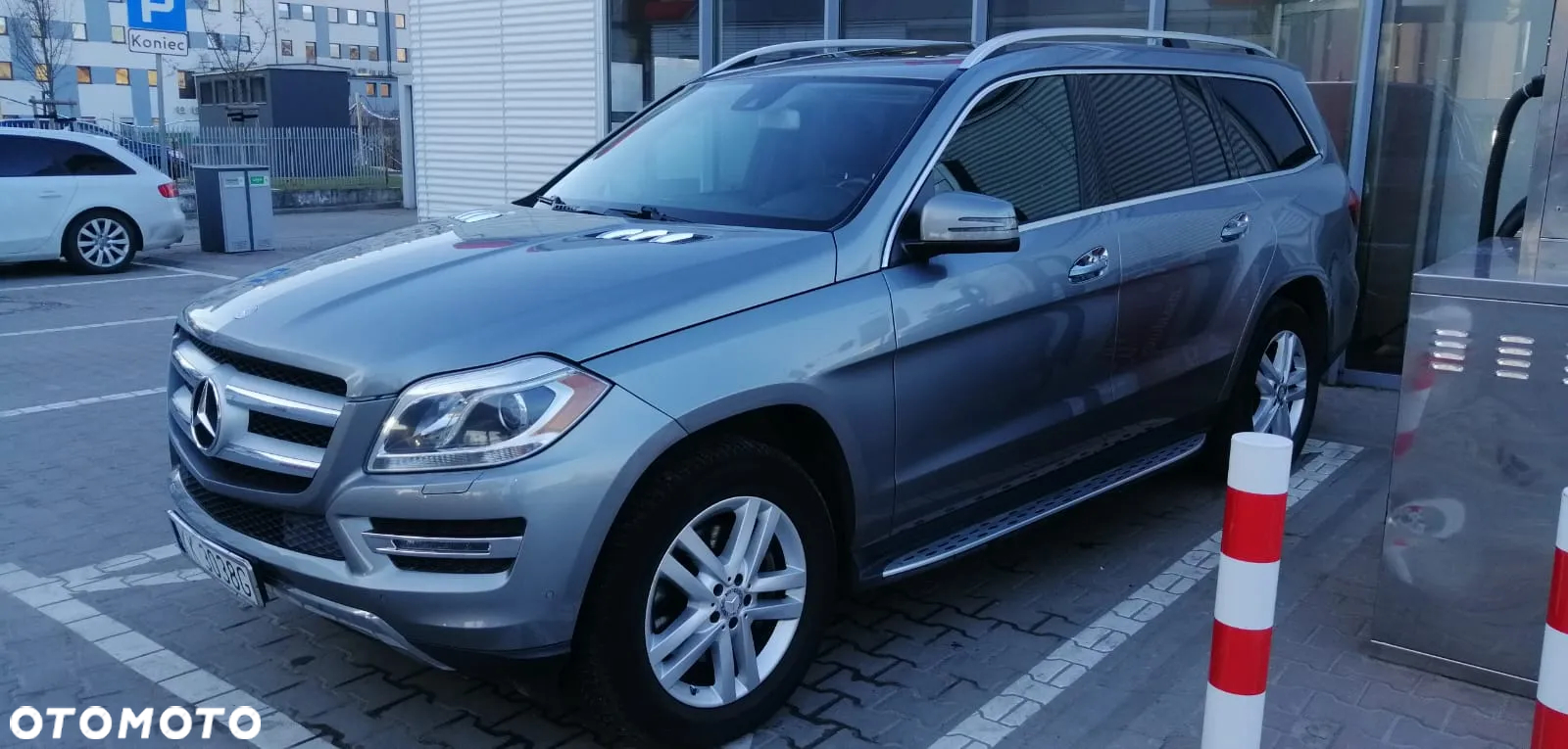 Mercedes-Benz GL 400 4Matic 7G-TRONIC - 2