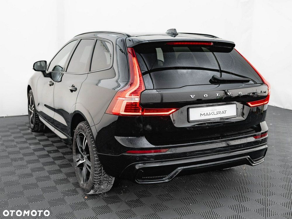 Volvo XC 60 B4 B Plus Dark - 5