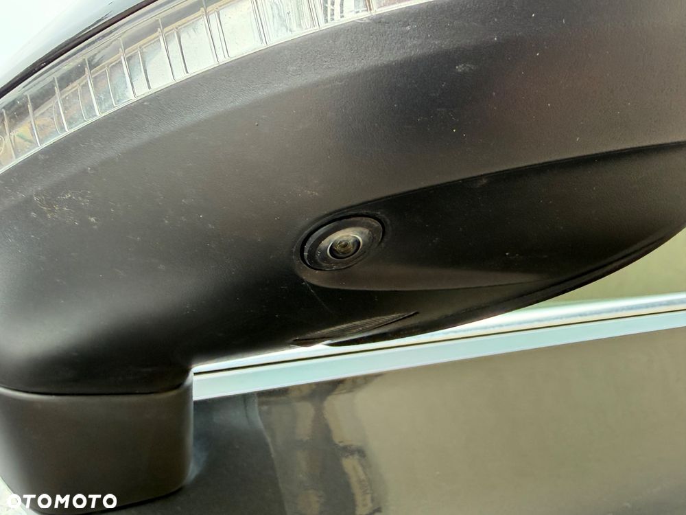 Volkswagen Arteon 2.0 TDI SCR DSG R-Line Edition - 12