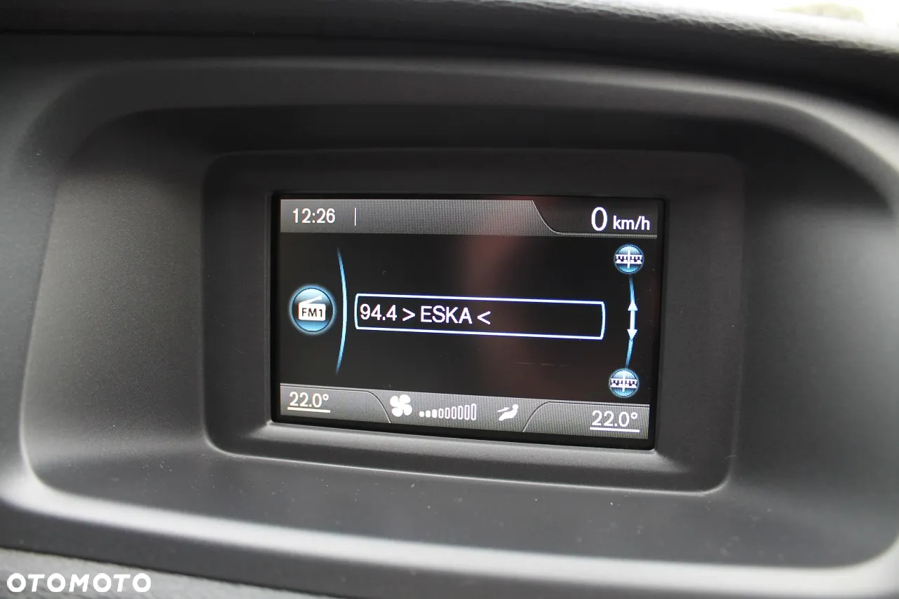 Volvo V40 D3 Momentum - 29