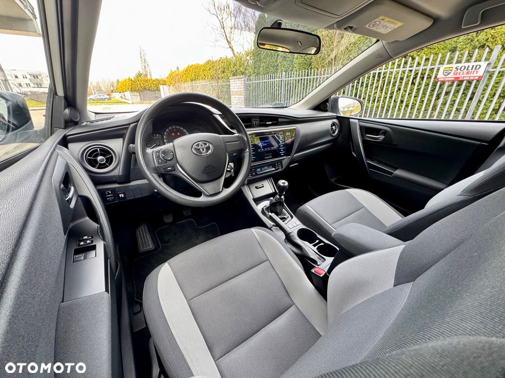 Toyota Auris 1.6 Active - 8