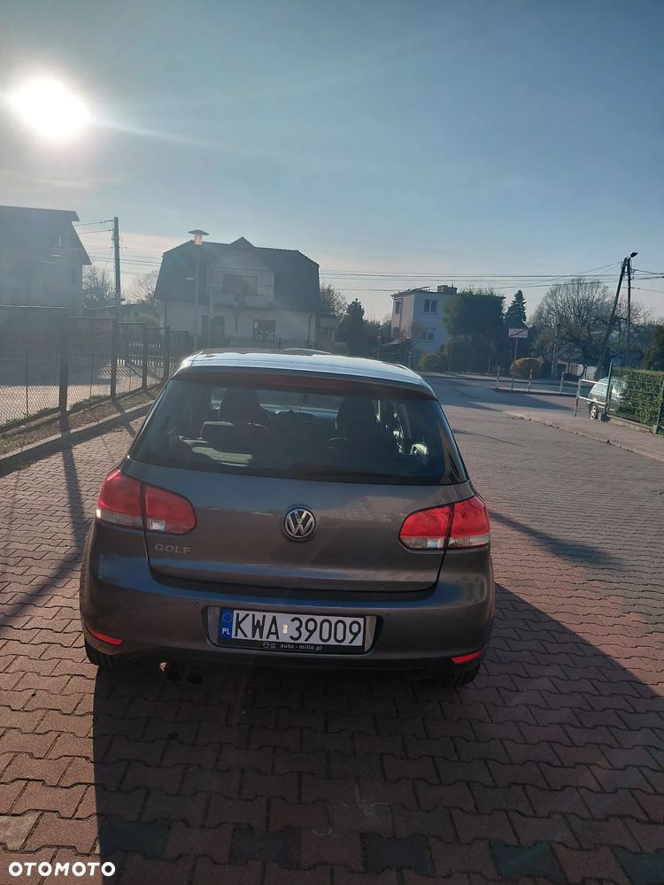 Volkswagen Golf - 4