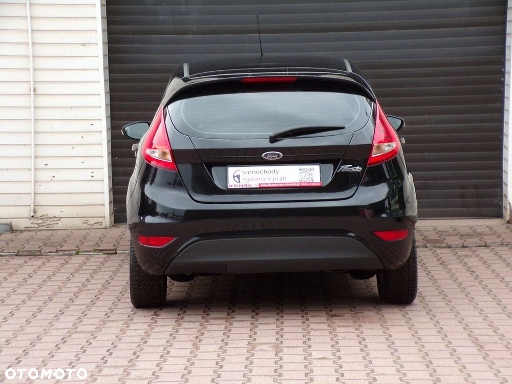 Ford Fiesta - 14