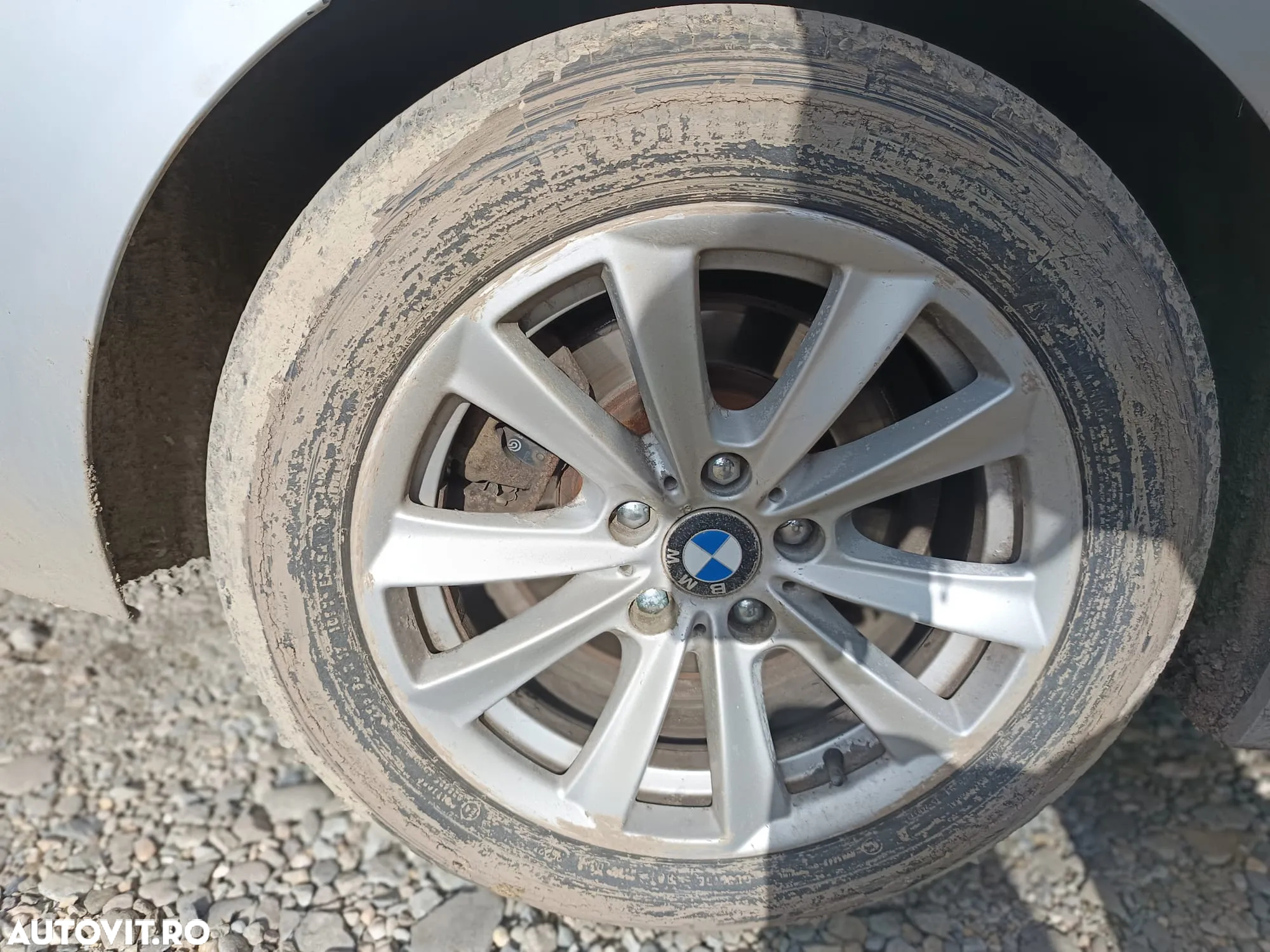 Dezmembram BMW Seria 5 F10 - 8