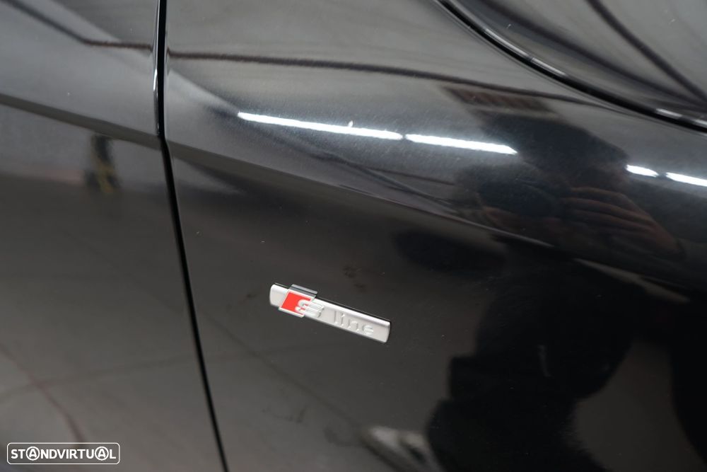 Audi A4 Avant 2.0 TDI Multitronic Business Line S-line - 10