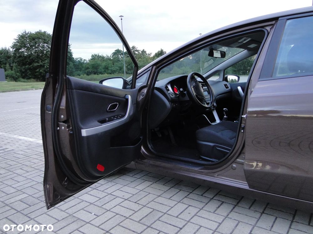Kia Ceed 1.4 CVVT Vision - 9