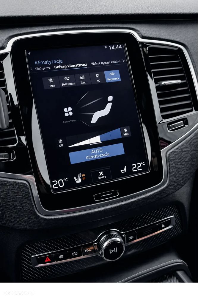 Volvo XC 90 T8 AWD Recharge Geartronic Inscription Edition - 16