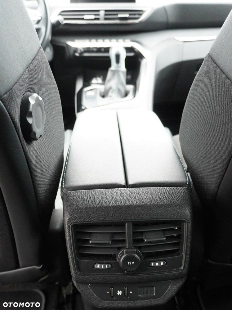 Peugeot 5008 - 22