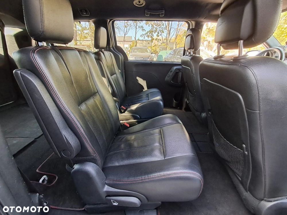 Dodge Grand Caravan 3.6 Express - 28