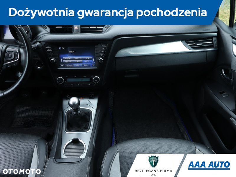 Toyota Avensis - 10