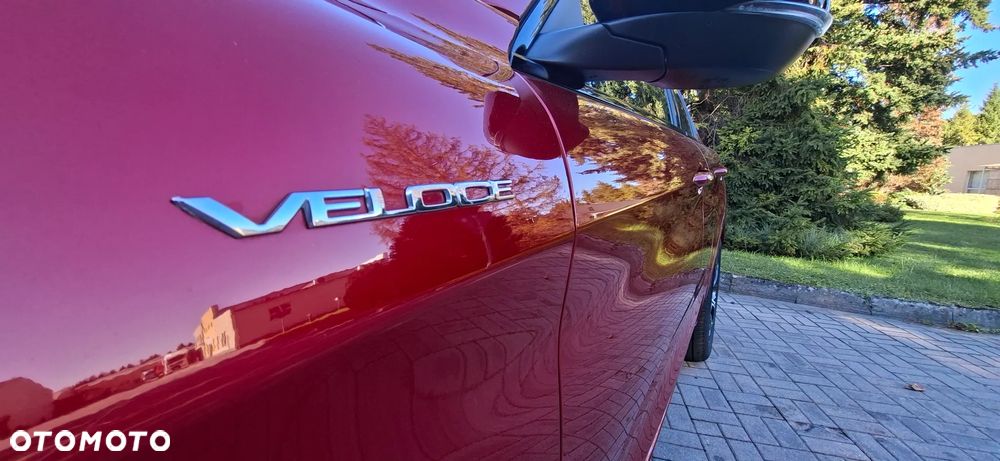 Alfa Romeo Stelvio - 14