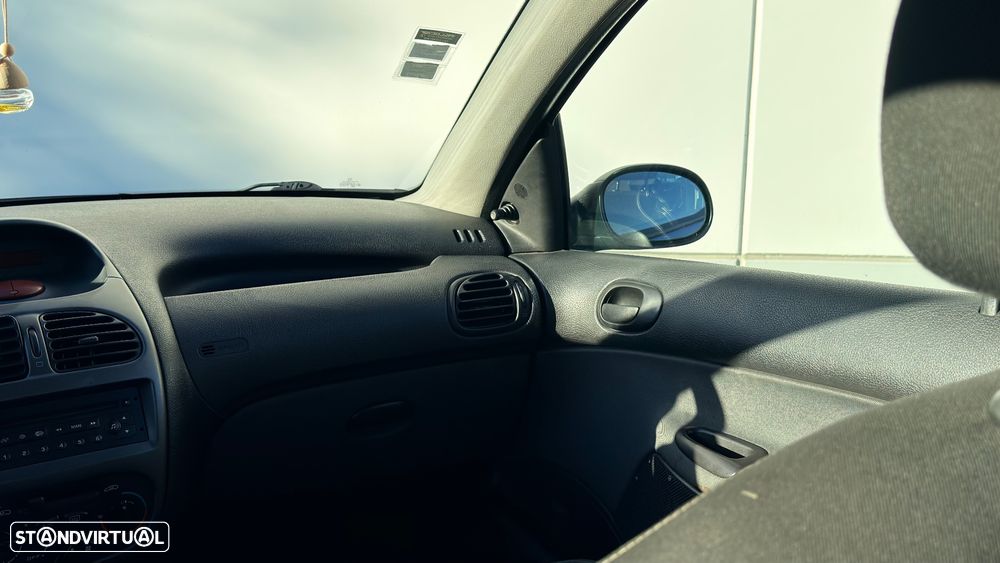 Peugeot 206 1.1 Black & Silver II - 12