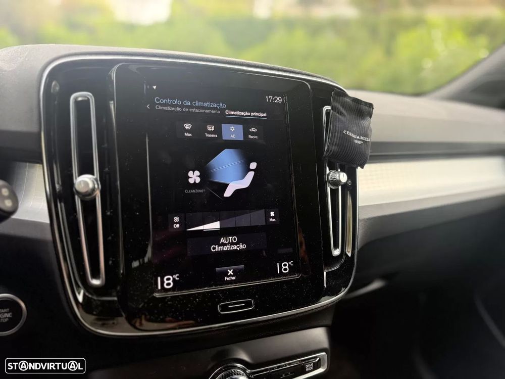 Volvo XC 40 1.5 T4 PHEV Core - 14