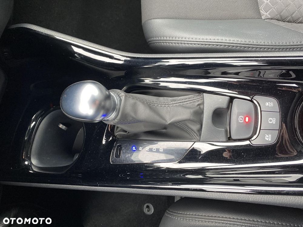 Toyota C-HR 1.8 Hybrid Style - 24