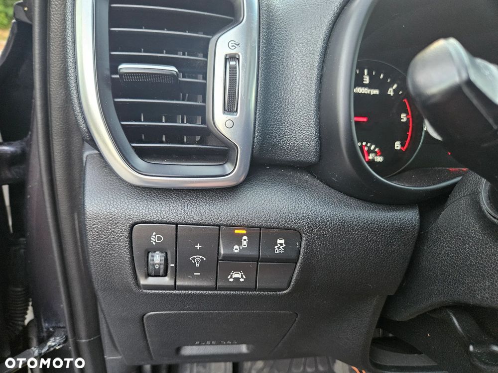 Kia Sportage 1.7 CRDI L 2WD DCT - 37