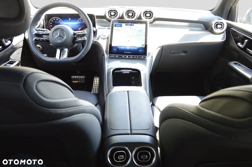 Mercedes-Benz GLC 200 mHEV 4-Matic AMG Line - 19