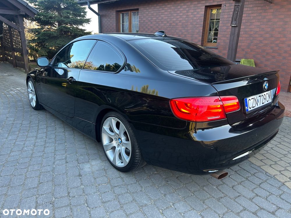 BMW Seria 3 320i M Sport Edition - 5