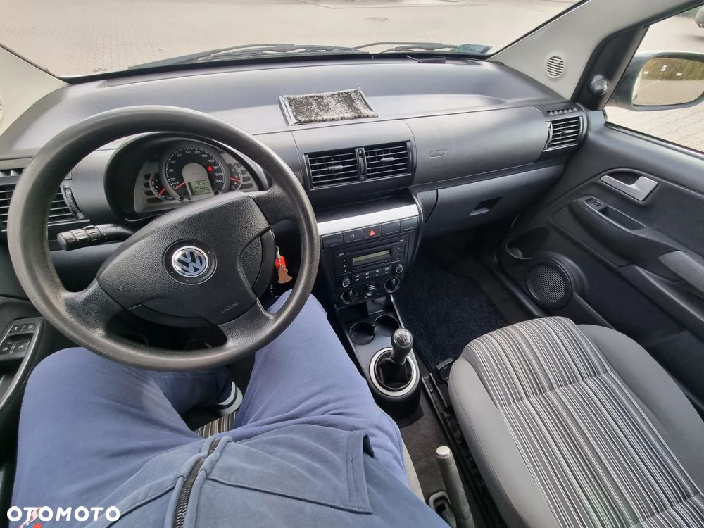 Volkswagen Fox - 6