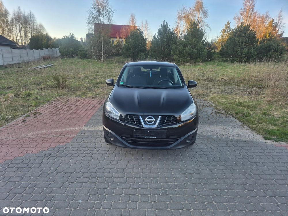Nissan Qashqai - 2