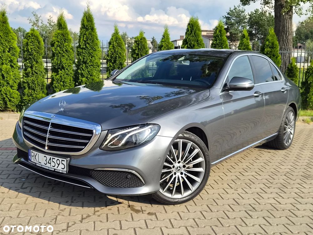 Mercedes-Benz Klasa E 220 d 9G-TRONIC - 35