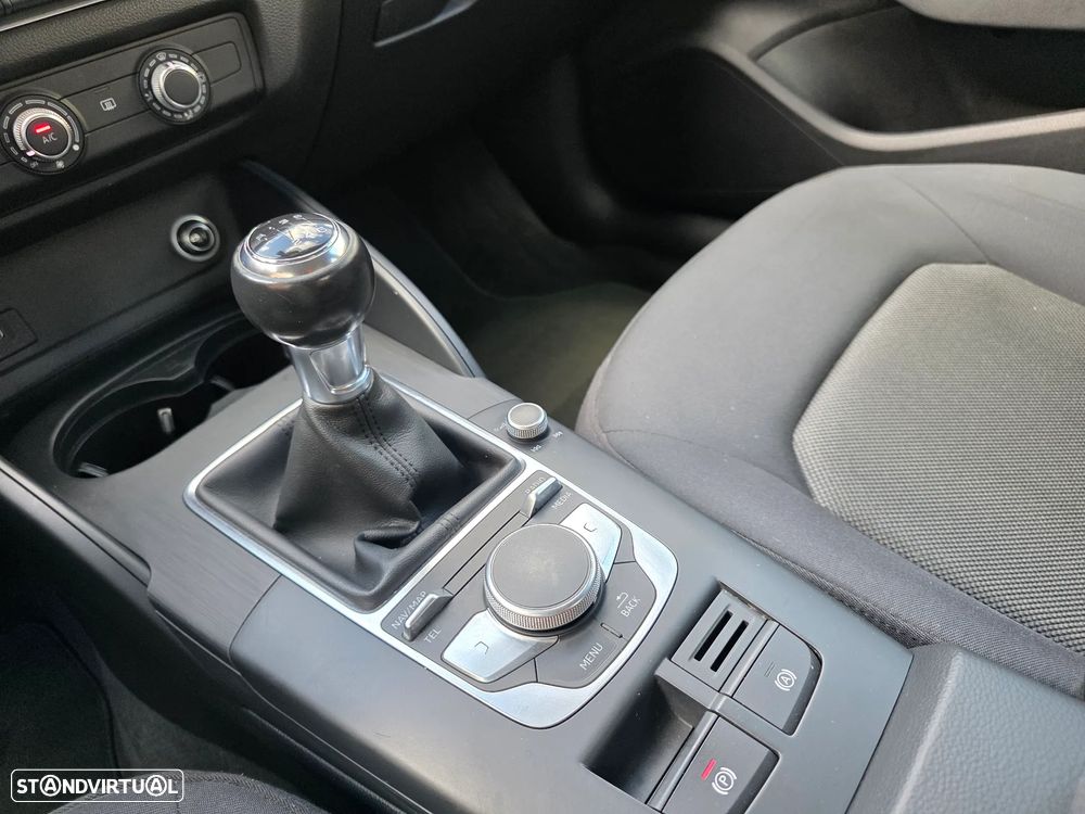 Audi A3 Sportback 1.0 TFSI Sport - 12
