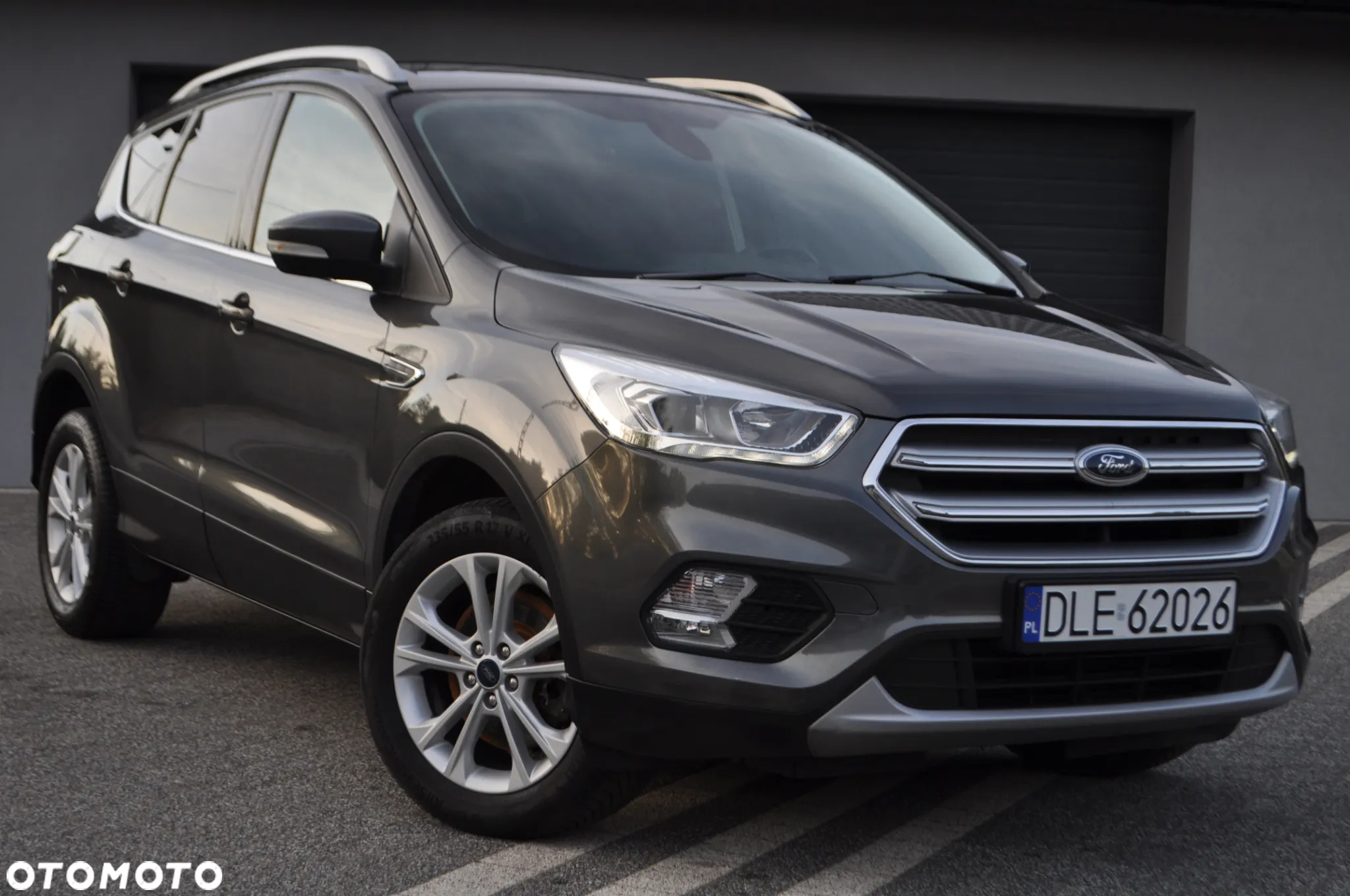 Ford Kuga 2.0 TDCi 2x4 Titanium - 22