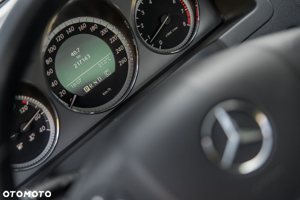 Mercedes-Benz Klasa C - 22