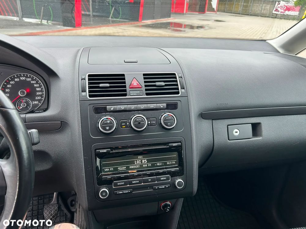 Volkswagen Touran 1.4 TSI Comfortline - 12