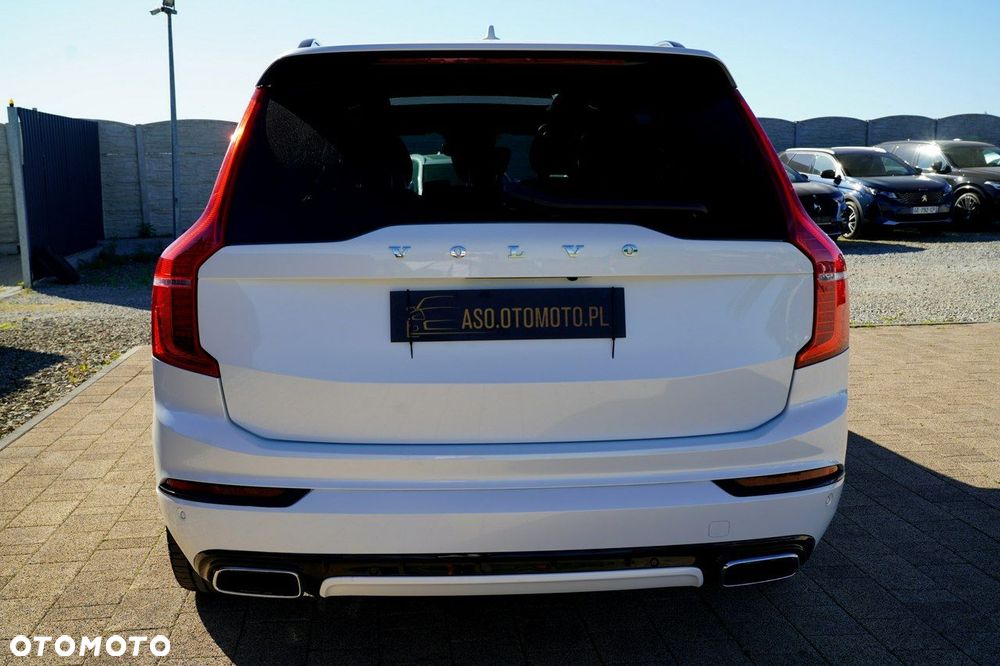 Volvo XC 90 - 5