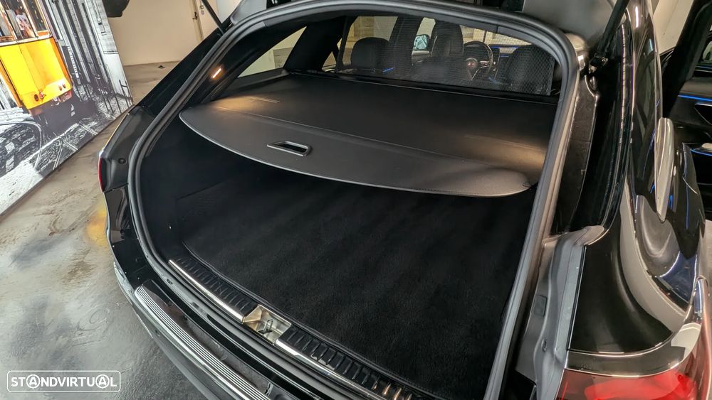 Mercedes-Benz E 220 - 11