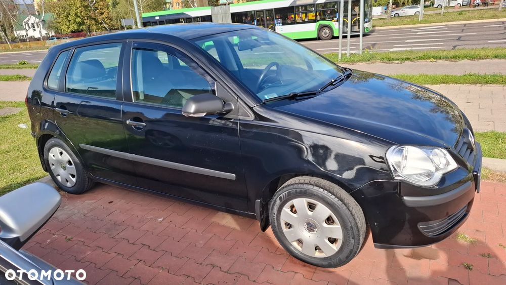 Volkswagen Polo 1.4 16V Trendline - 4