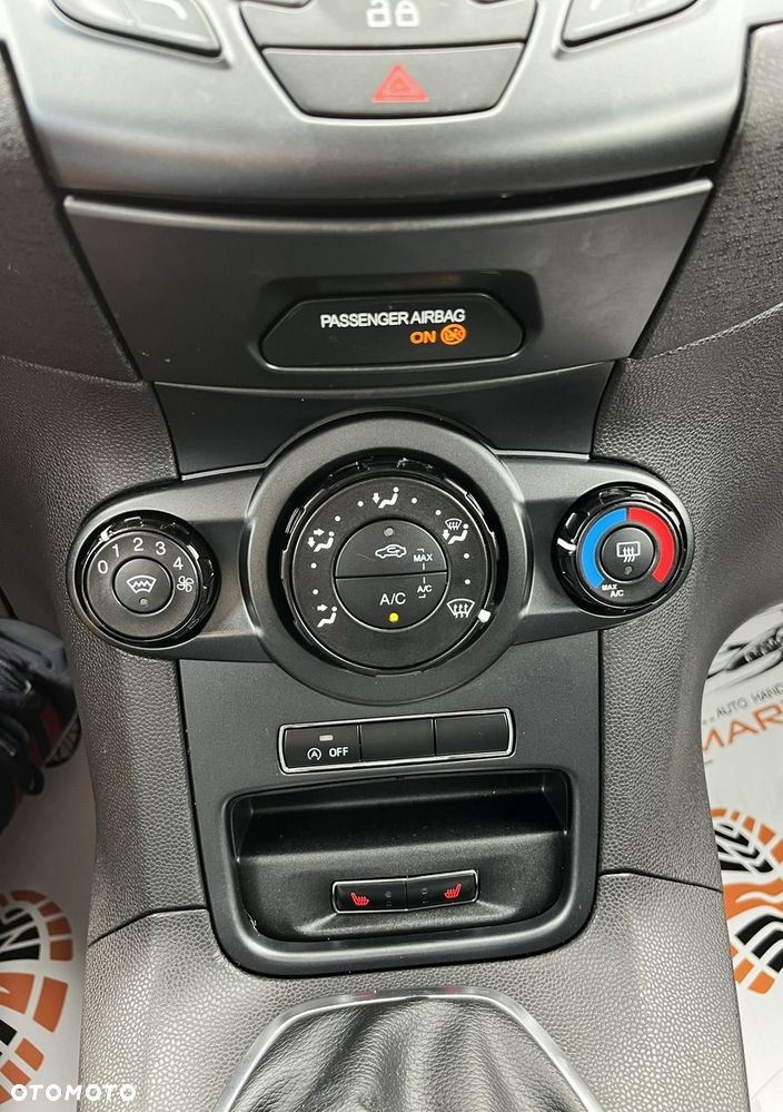 Ford Fiesta 1.0 EcoBoost S&S TREND - 17