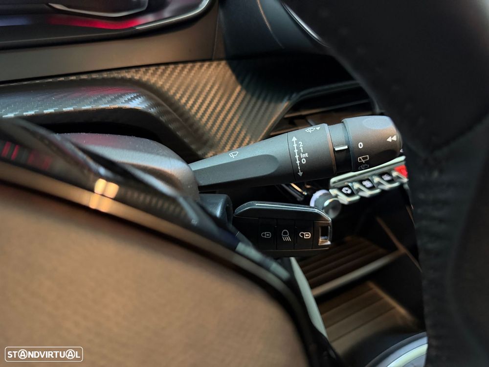 Peugeot 208 1.2 PureTech Active - 18