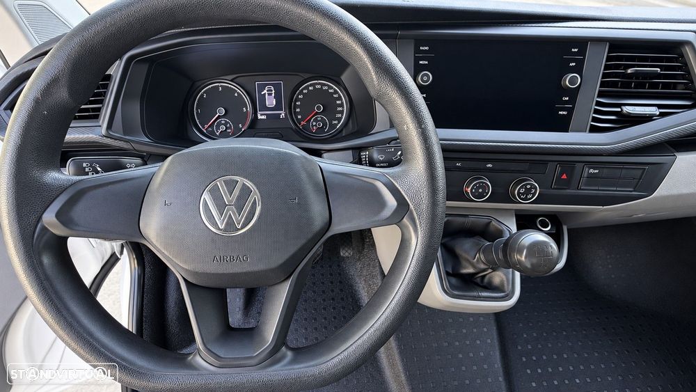 VW Transporter 2.0 TDI L2H1 - 22