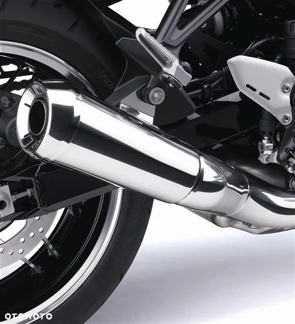 Kawasaki Z 900 RS - 10